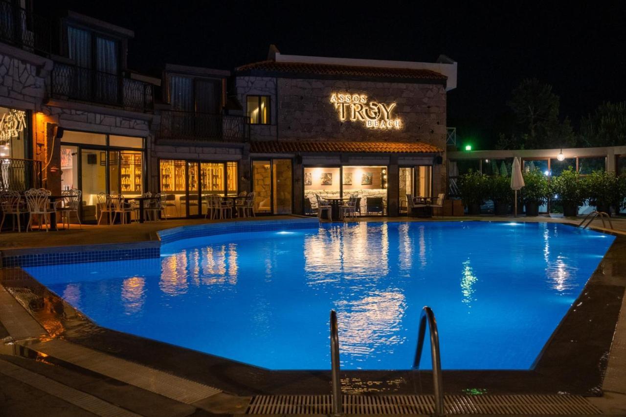 Assos Troy Beach Hotel Экстерьер фото